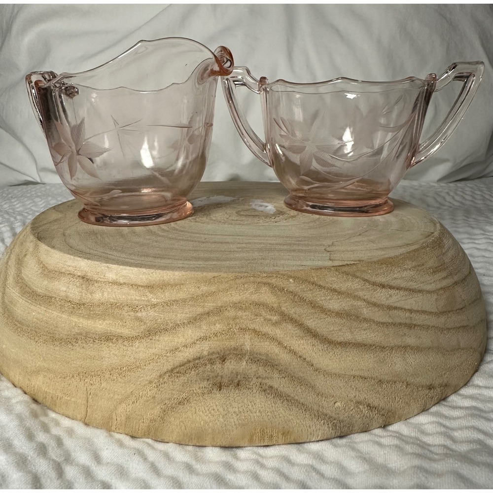 Vintage Pink Depression Glass Creamer andβ Sugar Set Floral Design